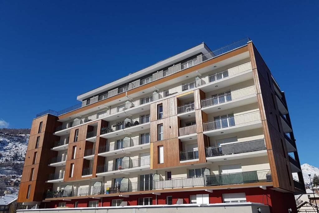 Appartement Le Michel Ange Briançon Eksteriør billede